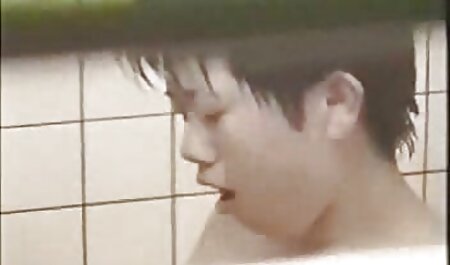 Japonais Katana au ralenti sperme facial dans les video porno mère et fils yeux, avaler